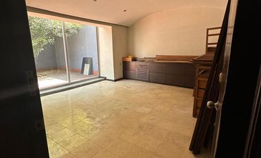 Renta Amplios Locales u oficinas de 80 y 367m2 en Col. Del Valle Norte