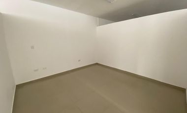 ARRIENDO AMPLIA CASA COMERCIAL EN SAN FRANCISCO