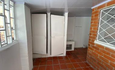 ARRIENDO AMPLIA CASA COMERCIAL EN SAN FRANCISCO