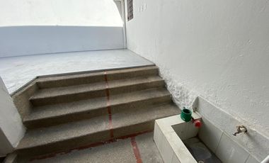 ARRIENDO AMPLIA CASA COMERCIAL EN SAN FRANCISCO