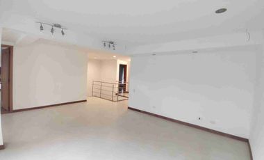 Casa en venta en Envigado, sector Benedictinos