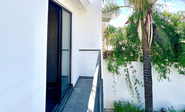 CASA EN VENTA JARDINES DE SANTA ANITA