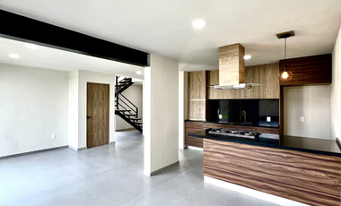 CASA EN VENTA JARDINES DE SANTA ANITA