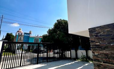 CASA EN VENTA JARDINES DE SANTA ANITA