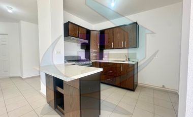 VENTA DEPARTAMENTO PRIMER NIVEL PRIVADA CON ALBERCA VIÑEDOS QUERÉTARO