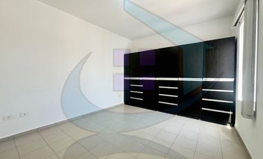 VENTA DEPARTAMENTO PRIMER NIVEL PRIVADA CON ALBERCA VIÑEDOS QUERÉTARO