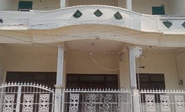 Dijual cepat, rumah siap huni,  lokasi strategis di Gresik kota baru  Satu kawasan dengan GresMall