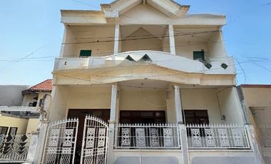 Dijual cepat, rumah siap huni,  lokasi strategis di Gresik kota baru  Satu kawasan dengan GresMall