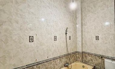 Dijual cepat, rumah siap huni,  lokasi strategis di Gresik kota baru  Satu kawasan dengan GresMall