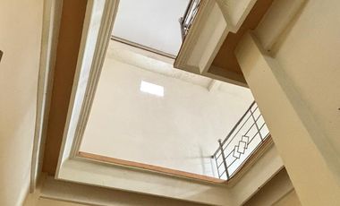 Dijual cepat, rumah siap huni,  lokasi strategis di Gresik kota baru  Satu kawasan dengan GresMall