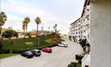 DEPARTAMENTO AMUEBLADO EN RENTA  FRENTE AL MAR