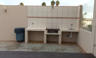 DEPARTAMENTO AMUEBLADO EN RENTA  FRENTE AL MAR