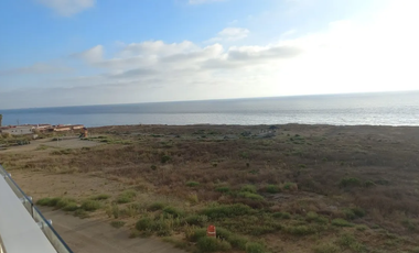 DEPARTAMENTO AMUEBLADO EN RENTA  FRENTE AL MAR