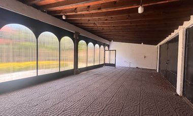 Terreno con Jardín y Uso de Suelo MIXTO sobre Avenida (col. Residencial los Virreyes)