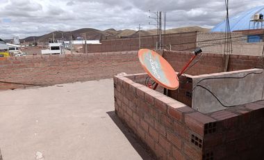 VENTA DE CASA AMPLIA EN JULIACA – URB. DON CARLOS