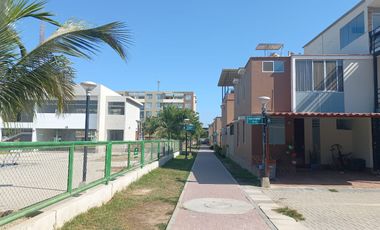 CASA EN VENTA CONDOMINIO ANTARES DE PARQUES DEL CHIPE – PIURA S/. 350,000