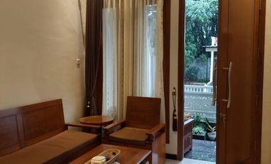 Turun Harga BU Rumah Mewah 2 lantai Dijual Murah di Perumahan Tirtomadu Residence Blitar