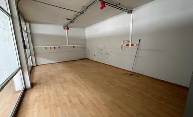 Lomas de Casa Blanca oficina de 128 m2 en VENTA GB1015