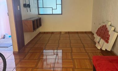 CASA EN RENTA $10,000 EN FRACCIONAMIENTO EL ROBLE, LA MARIA A 5 MIN. DE HERMANOS SERDAN