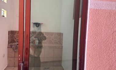 CASA EN RENTA $10,000 EN FRACCIONAMIENTO EL ROBLE, LA MARIA A 5 MIN. DE HERMANOS SERDAN