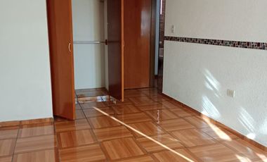 CASA EN RENTA $10,000 EN FRACCIONAMIENTO EL ROBLE, LA MARIA A 5 MIN. DE HERMANOS SERDAN