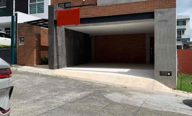 Venta casa en Fracc. Las Palomas, Xalapa, Ver. ESTRENE