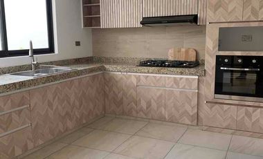 Venta casa en Fracc. Las Palomas, Xalapa, Ver. ESTRENE