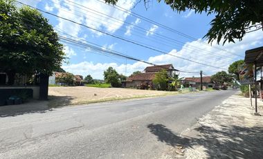 Dekat Bandara Adisucipto Jogja, Harga 3 Juta-an SHMP