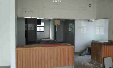 disewakan lahan dan bangunan pinggir jalan besar jl simatupang