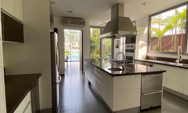 RENTO HERMOSA CASA AMOBLADA AL LAGO!!