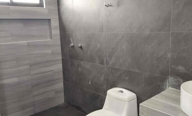 Casa en venta con recámara en planta baja Col plan de ayala