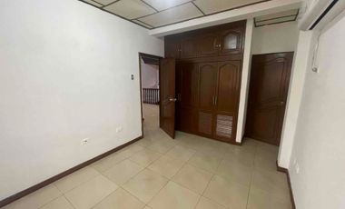 Alquiler de Departamento Colinas de los Ceibos