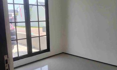 DIJUAL RUMAH POJOK DI TAS 8 GRABAGAN TULANGAN SIDOARJO