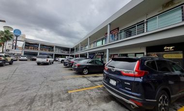 Local en Venta en Plaza Revolución en Monterrey, Nuevo León