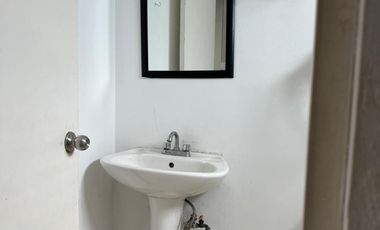 Local en Venta en Plaza Revolución en Monterrey, Nuevo León