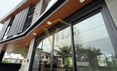 5BR MODERN LUXURY INDUSTRIAL HOUSE AND LOT FOR SALE IN PLARIDEL, BULACAN