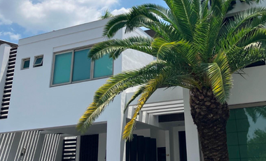 Casa en venta en Canterías Residencial, excelente distribución