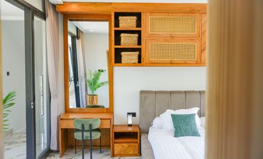 Freehold - Ubud Hideaway Rooftop Garden Villa with Stunning Mount Agung Views, Bali