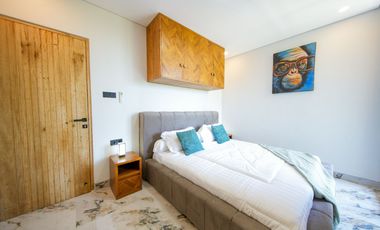 Freehold - Ubud Hideaway Rooftop Garden Villa with Stunning Mount Agung Views, Bali