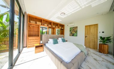 Freehold - Ubud Hideaway Rooftop Garden Villa with Stunning Mount Agung Views, Bali