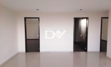 DEPARTAMENTO EN RENTA DE 3 HABITACIONES EN FORJADORES  A MIN DE ZAVALETA.