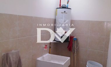 DEPARTAMENTO EN RENTA DE 3 HABITACIONES EN FORJADORES  A MIN DE ZAVALETA.