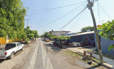 CASA DE RECUPERACIÓN BANCARIA EN CALLE TUXPAN, COL. VILLAS DEL SOL, TECOMAN, COLIMA. ¡NO SE ACEPTNA CRÉDITOS!