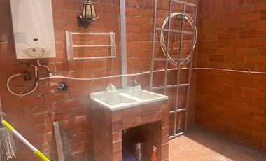 Alquiler casa externa en San joaquin sur de Cali