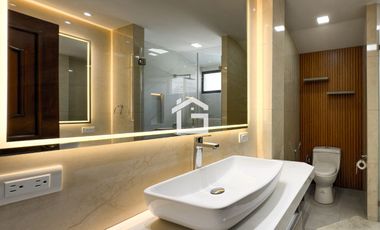 Casa de Lujo en Venta en Cdla. Kennedy Norte, Guayaquil