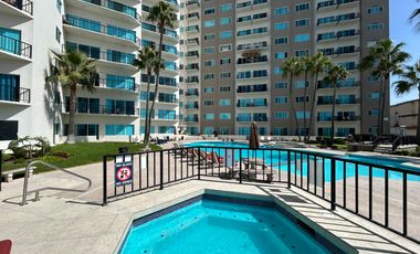 VENDO departamento frente al mar con amenidades de lujo