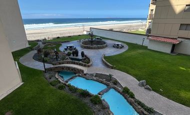 VENDO departamento frente al mar con amenidades de lujo