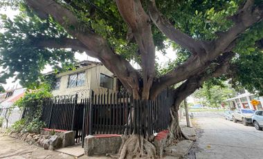 Casa de esquina en venta en El Rodadero Excelente ubicación!