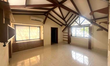 Casa de esquina en venta en El Rodadero Excelente ubicación!