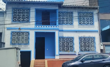 🏡 CASA CON SALONES EN ARRIENDO - ALARCÓN